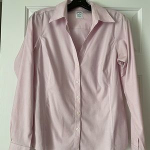 Brooks brothers women non-iron pink dress shirt, size 8